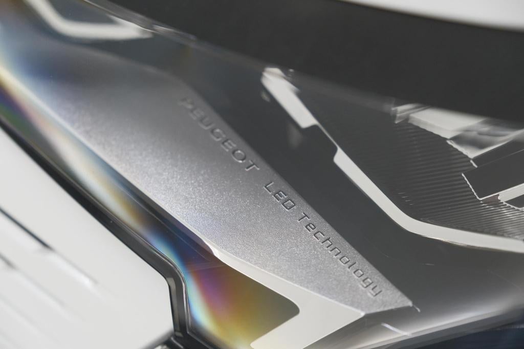 Peugeot 3008 1.6 plug-in hybrid 225 allure | camera | dodehoekdetectie | na
