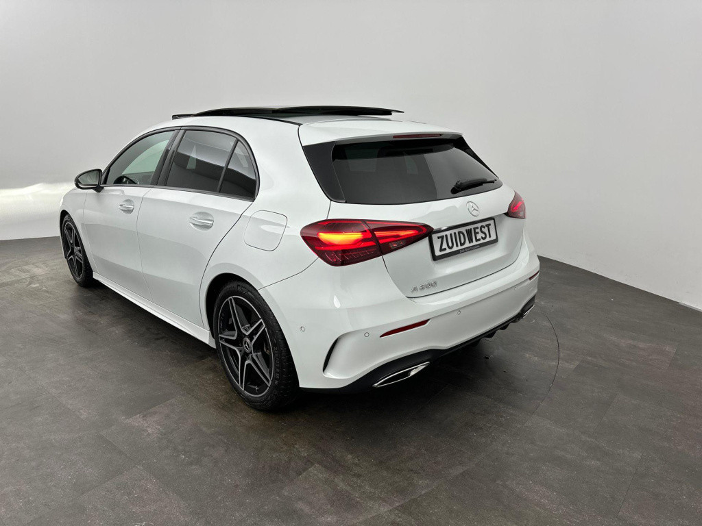 Mercedes-Benz A-Klasse 200 amg premium pano acc sfeer camera