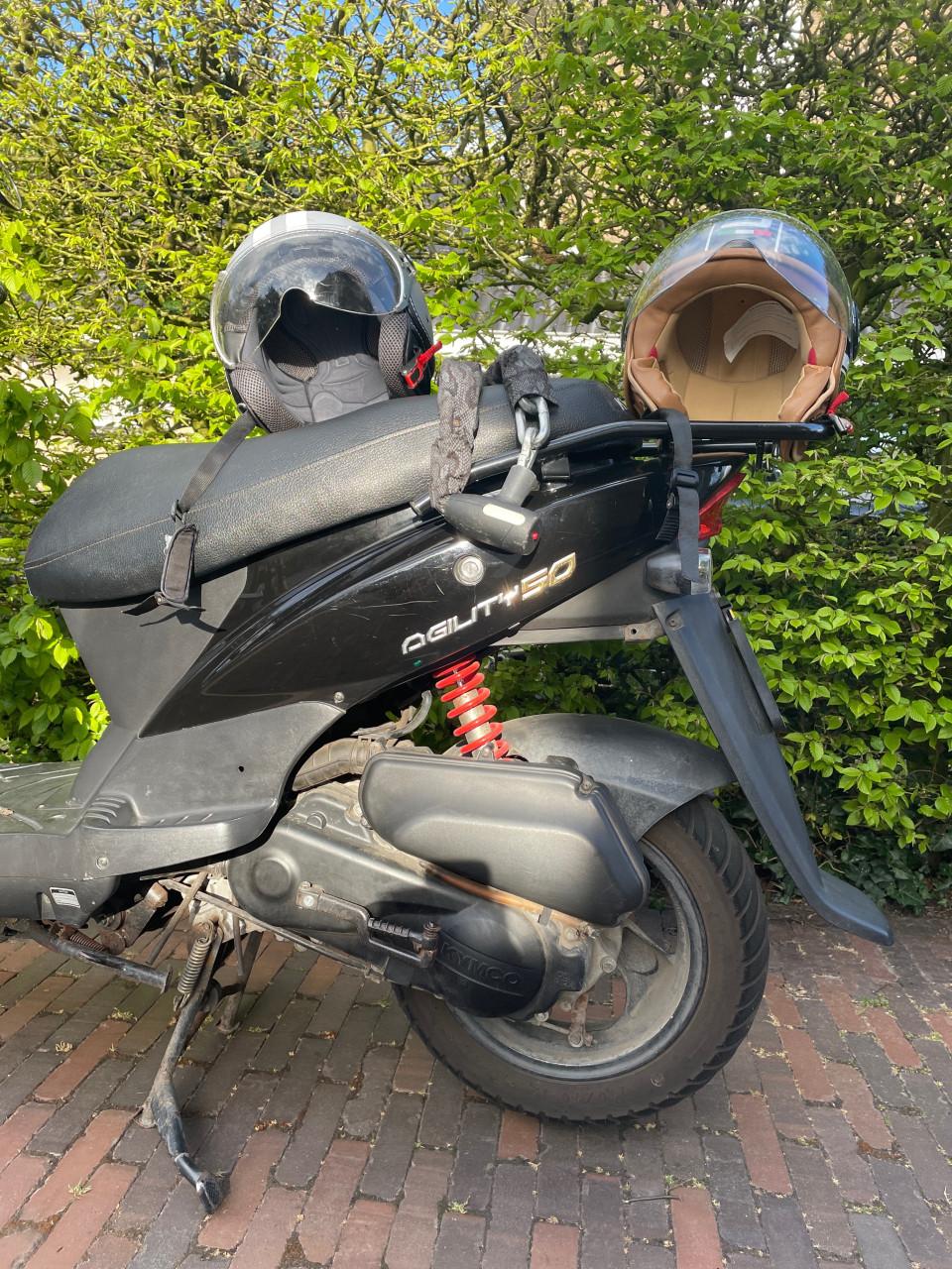 Kymco Agility scooter - zwart