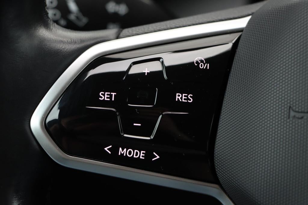 Volkswagen Id.4 first 77 kwh | soh 89,6% |