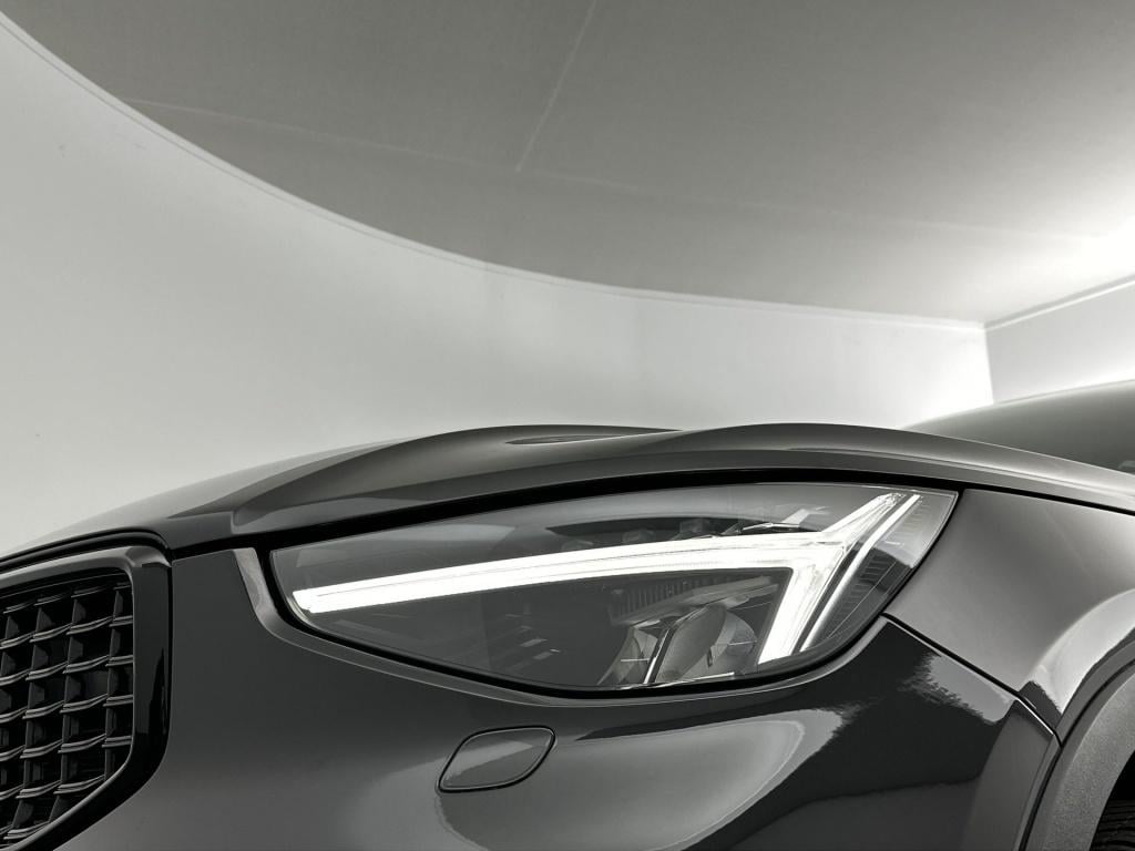 Volvo XC40 t4 211pk recharge plus dark| adap.cruise| trekhaak| camera| elek