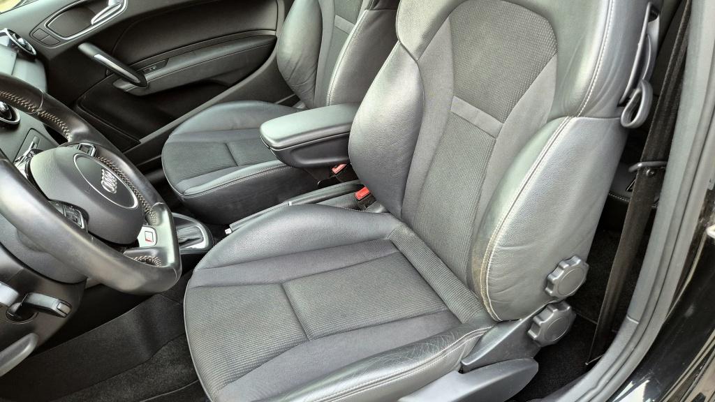 Audi A1 tfsi sport pro line s | navi | automaat | stoelverw | cruise |