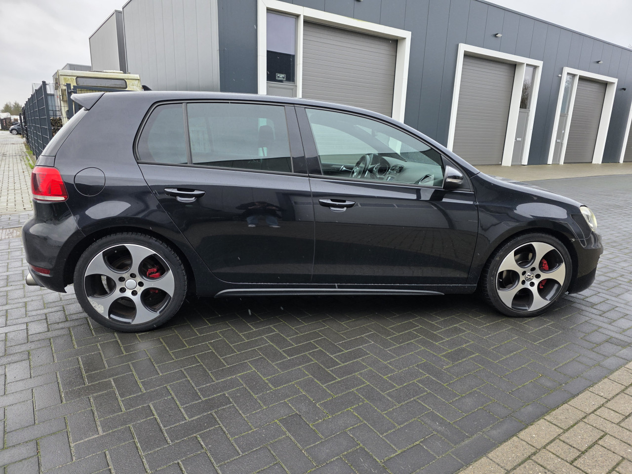 Volkswagen Golf GTI