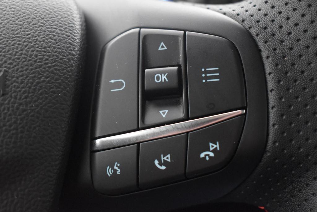 Ford Focus wagon 1.0 ecoboost hybrid st line x | climate control | cruise c