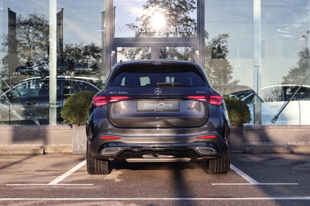 Mercedes-Benz Glc 300e 4matic amg line l techniek pakket l luchtvering l pa