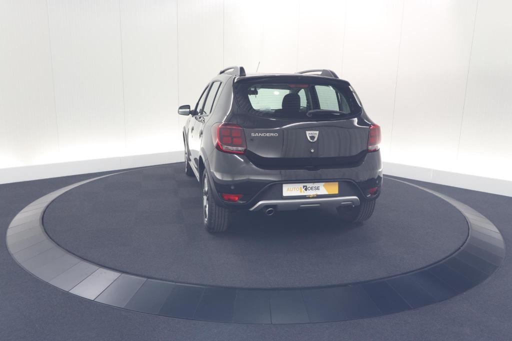 Dacia Sandero Stepway tce 90 sl | parkeersensoren | cruise control | naviga
