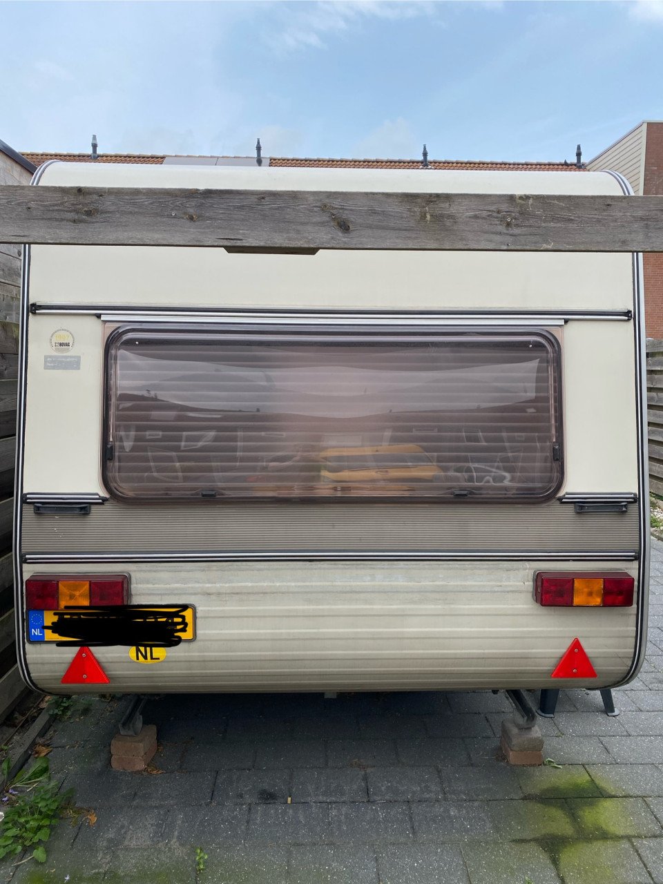 Caravan avento royal 395