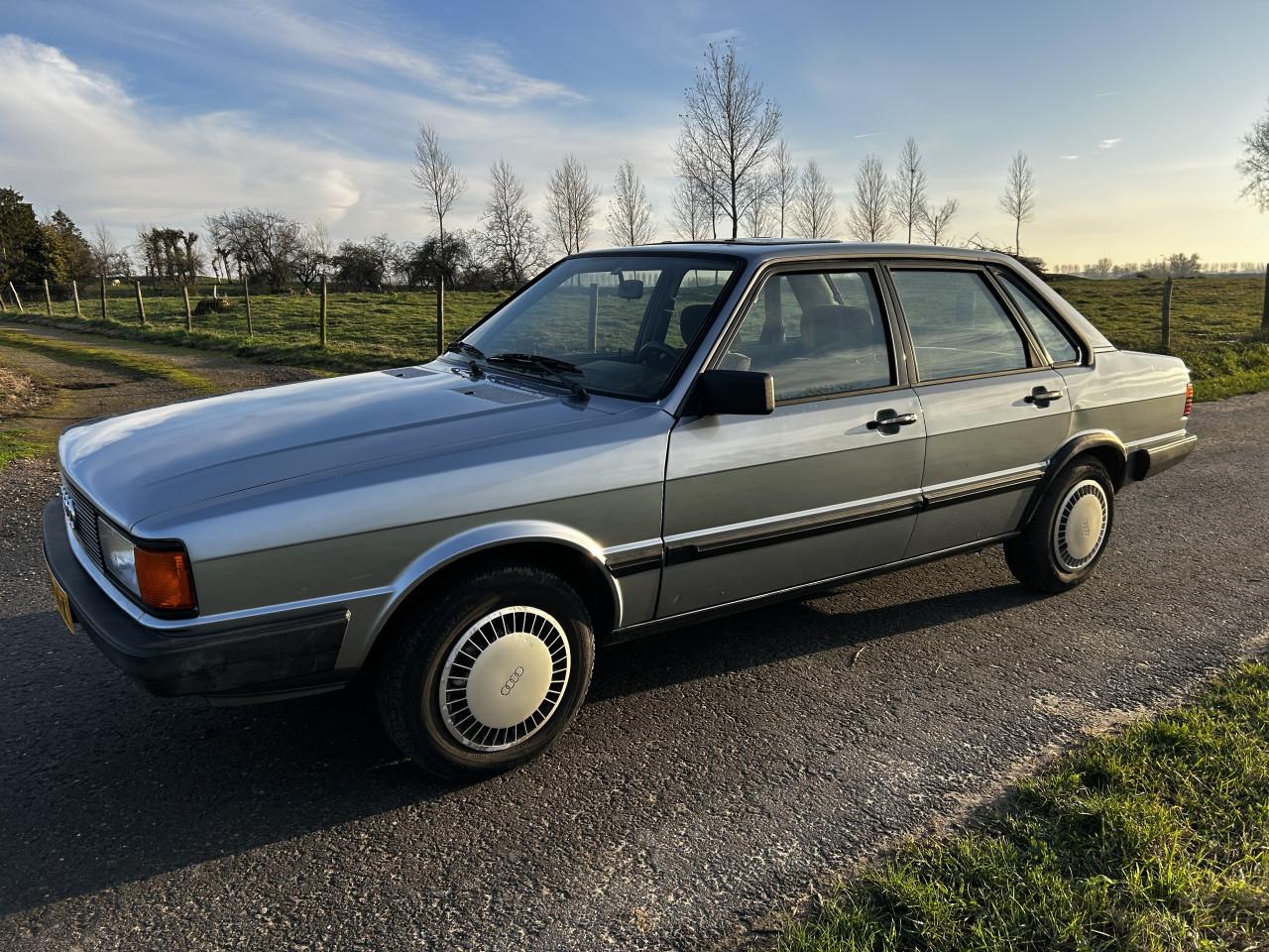 Audi 80 B2 diesel wegenbelastingvrij 1984 1.6 5 bak