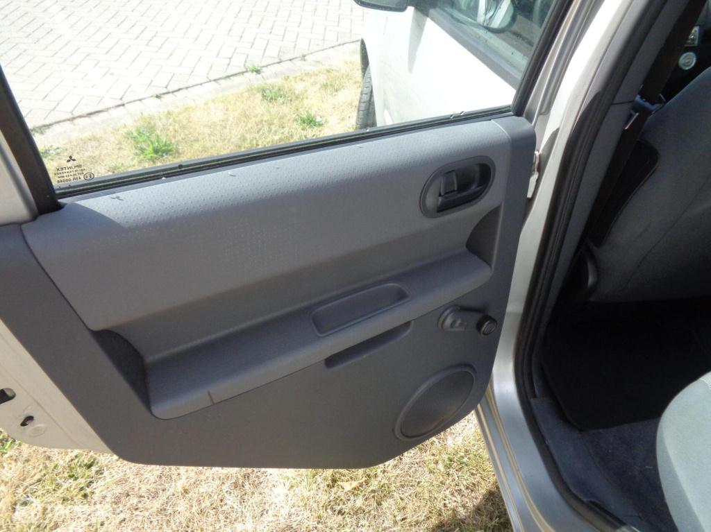 Mitsubishi Colt 1.3 instyle stuurbekr apk tot 06-2027 inruilkoopje