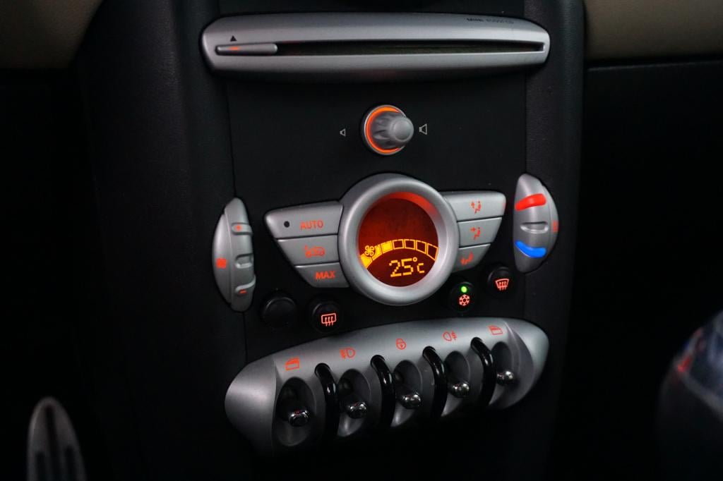 Mini Cooper mini 1.6 chili climate / cruise / elektr. ramen / lm velgen / n