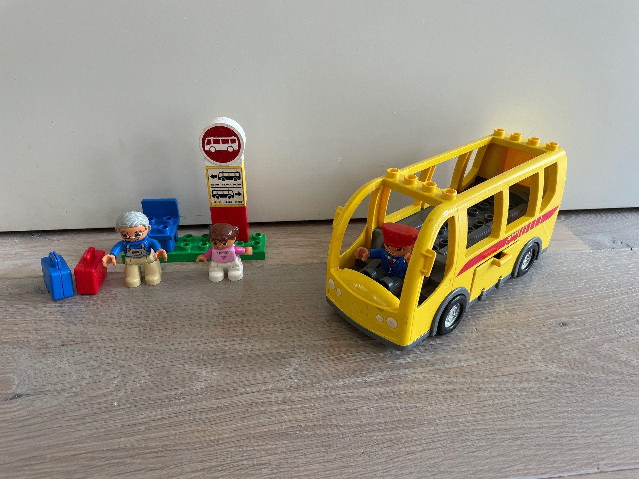 Lego Duplo bus 5636