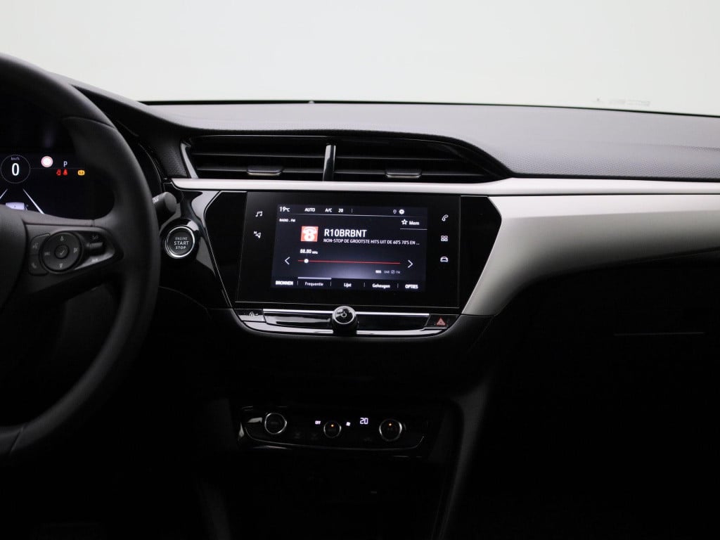 Opel Corsa-e edition 50 kwh | apple car play | cruise control | climate con