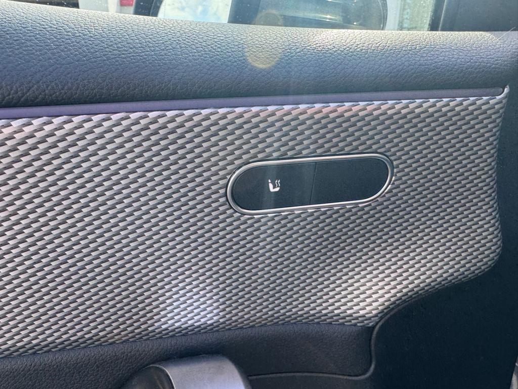 Mercedes-Benz A-Klasse 250 e business solution luxury limited