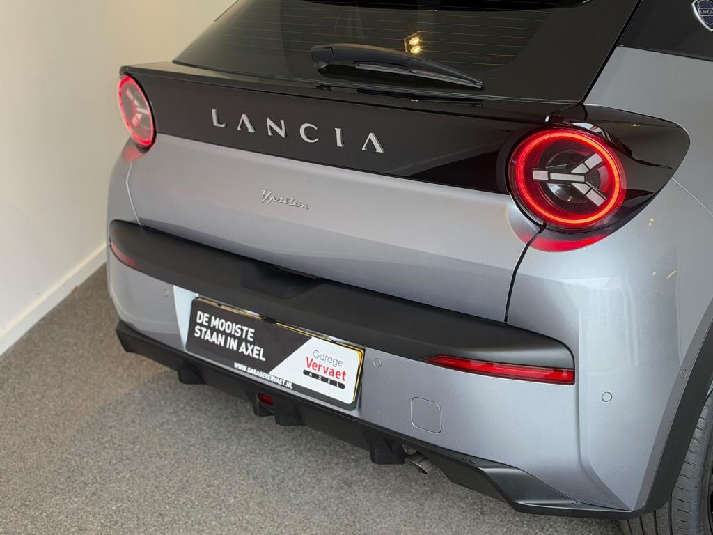 Lancia Y(psilon) 1.2 turbo hybrid