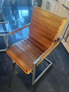 6 leren eetkamerstoelen