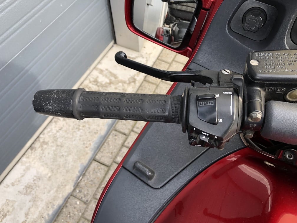 Inruilkoopje: Nette Honda ST1100 Pan Eur. uit '93, RVS uitlaatdempers €1495