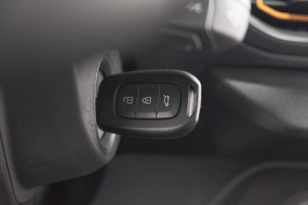 Dacia Sandero Stepway 1.0 tce 90 comfort | apple carplay | parkeersensoren 