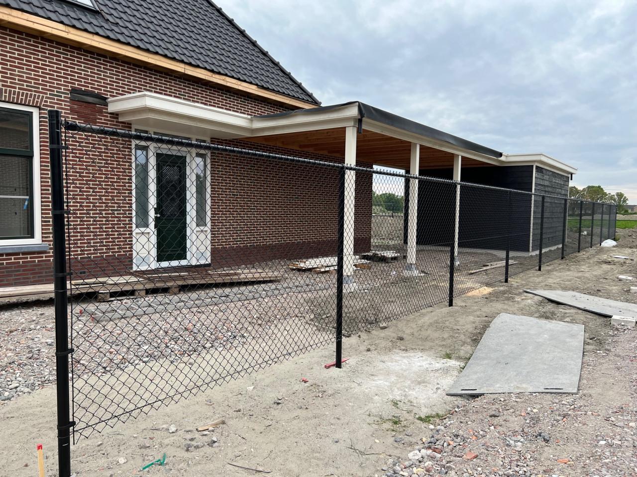 Netjes en Voordelig Hekwerk en Poorten.