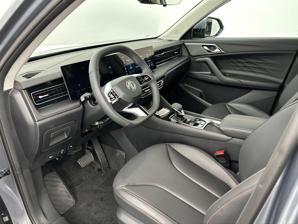 MG Hs mg phev 1.5 luxury | op = op voorraad voordeel | plug-in hybride | 7 