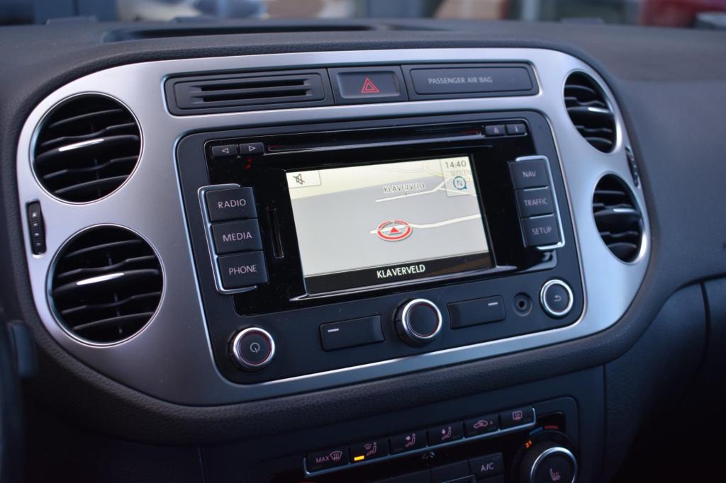 Volkswagen Tiguan 1.4 tsi r-line lm | trekhaak | xenon | led | stoelverwarm