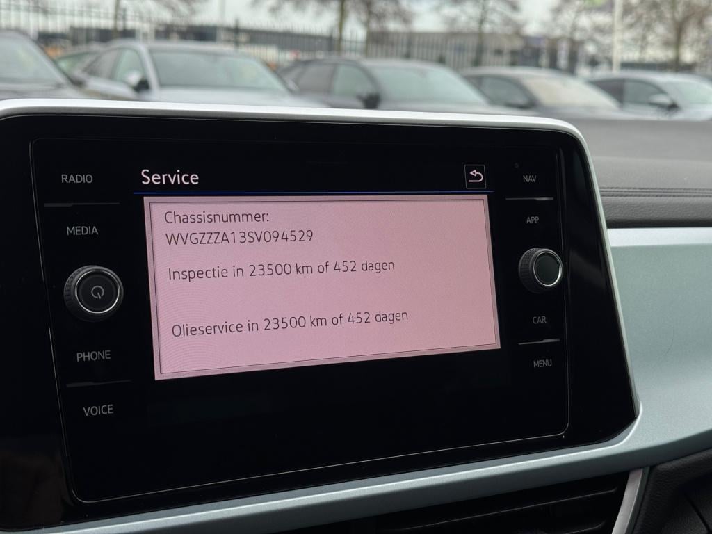 Volkswagen T-roc 1.0 tsi goal edition * stoelverwarming * carplay * camera