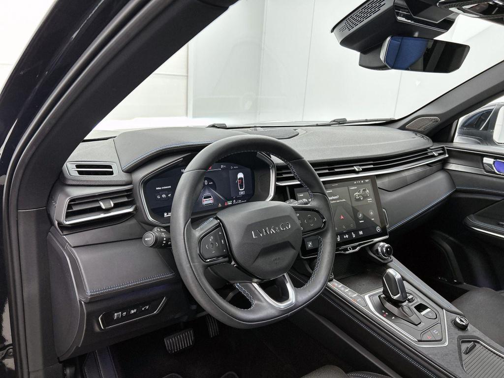 Lynk & Co 01 1.5 | automaat | navigatie | panoramadak | memory seat | infin