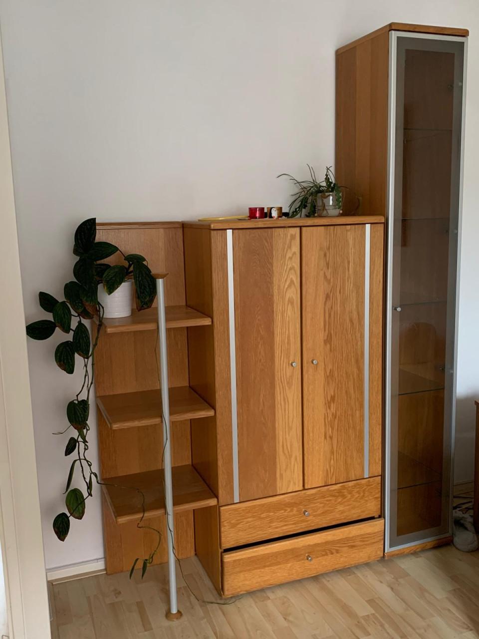 Mooie, bruine kast in heel goede staat