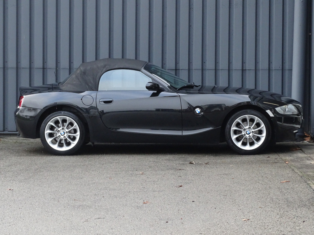 BMW Z4 roadster 2.0i anniversary | leder | pdc
