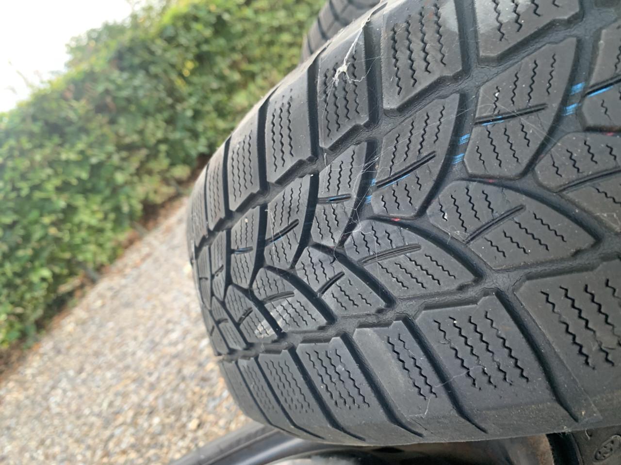 Opel Corsa D winterbanden set