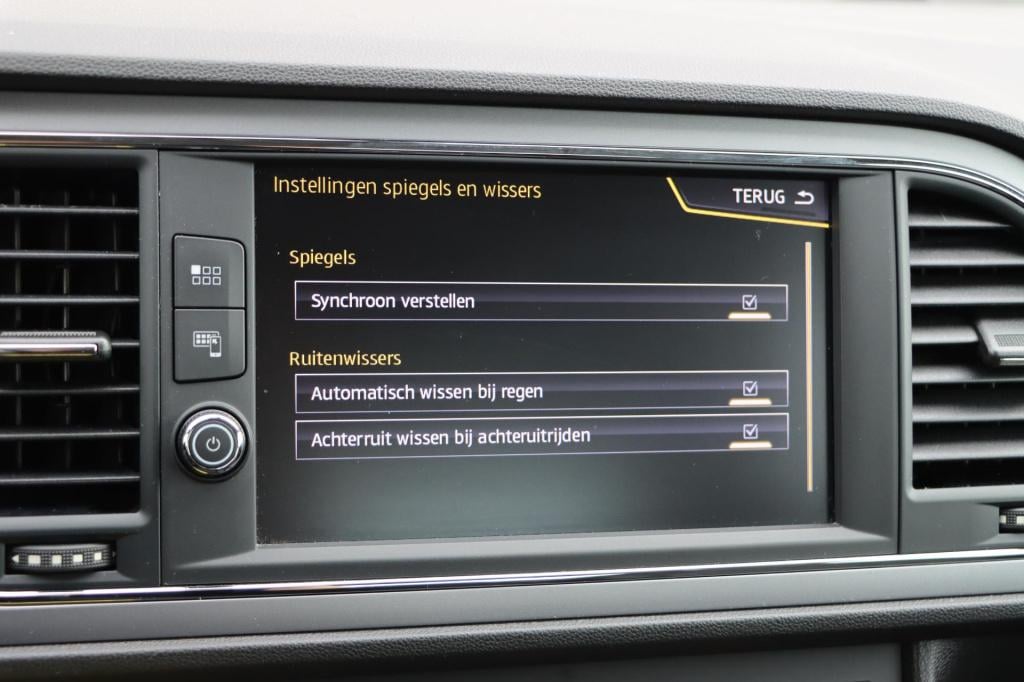 Seat Leon st 1.0 tsi style business intense dsg7