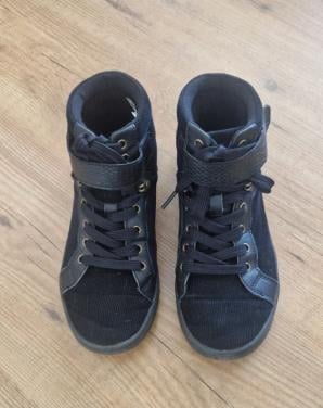 Zwarte hoge sneakers, maat 36