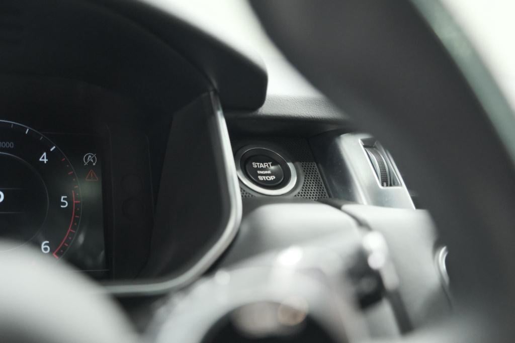 Land Rover Range Rover 3.0 sdv6 hse dynamic | btw | 3500kg trekgewicht | ca