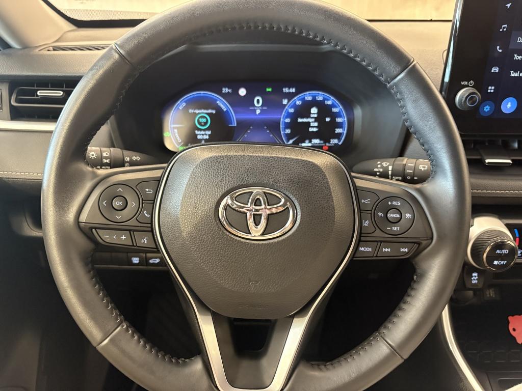 Toyota Rav4 2.5 hybrid dynamic