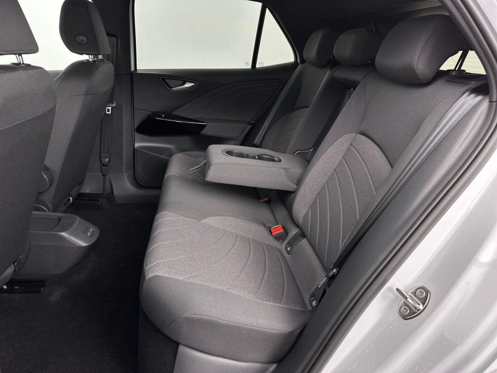 Volkswagen Id.3 black edition 52 kwh accu. 125 kw / 170 pk hatchba