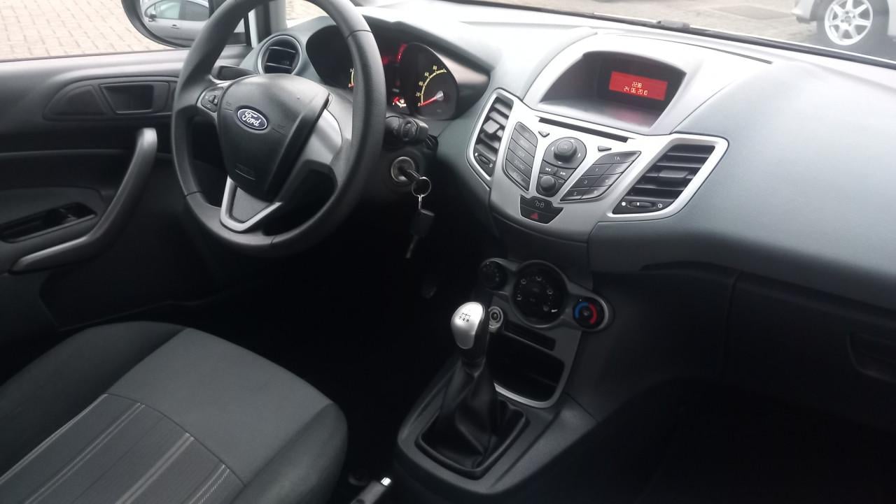 Ford FIESTA 1.25 limited 3deurs bj:2009 apk 11-2026 i.z.g.st