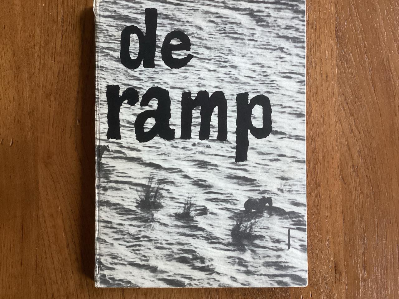 DE RAMP. De watersnoodramp van 1953