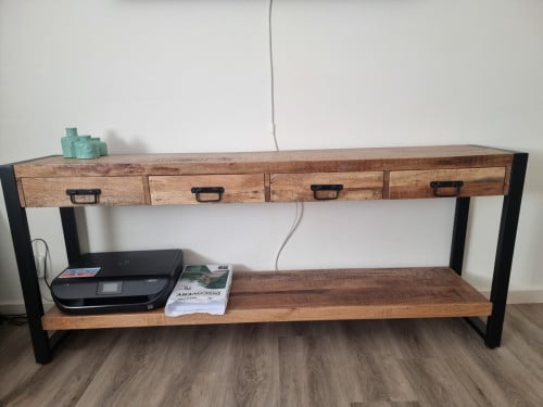 Sidetable