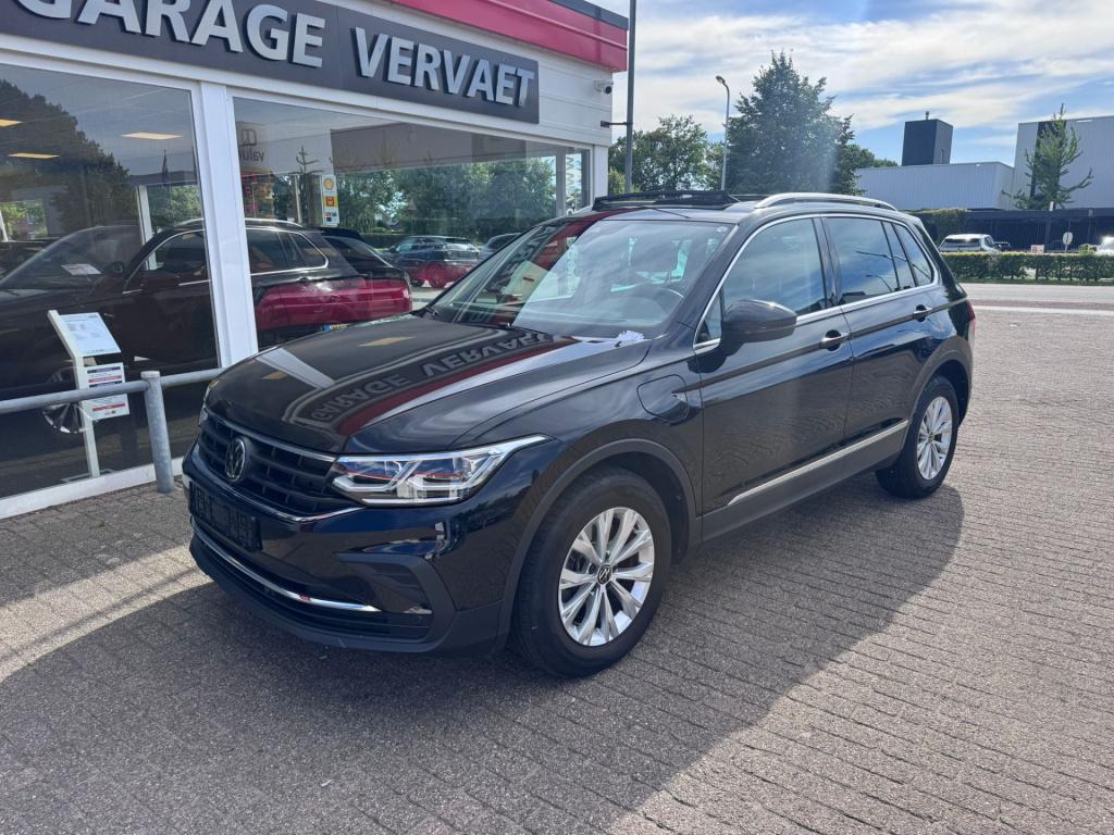 Volkswagen Tiguan 1.5 ehybrid life edition