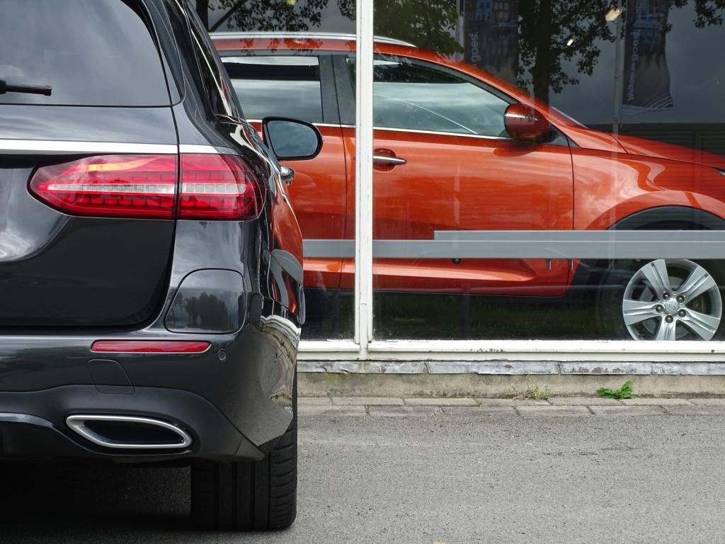 Mercedes-Benz E-Klasse estate 300 e amg line premium plus | burmester