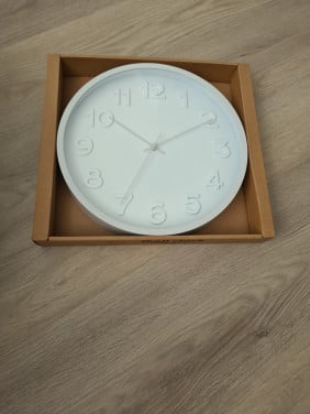 Wandklok wit