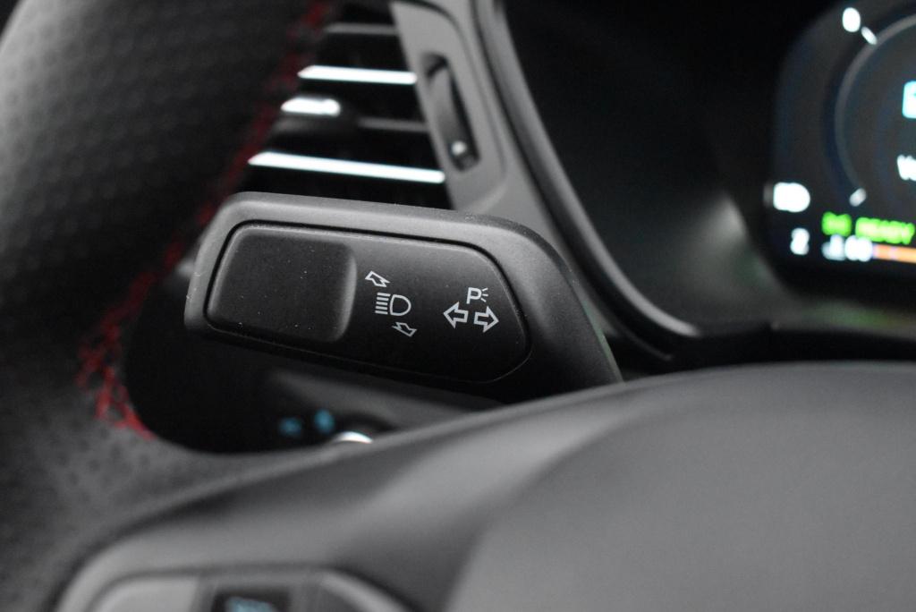 Ford Kuga 2.5 phev st-line x | panoramadak | climate control | adaptieve cr