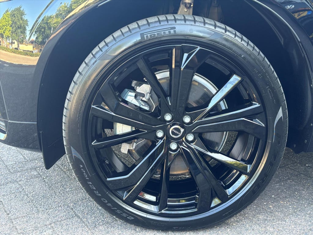Volvo XC60 t6 plug-in hybrid 398pk aut awd ultimate dark| leder| harman kar