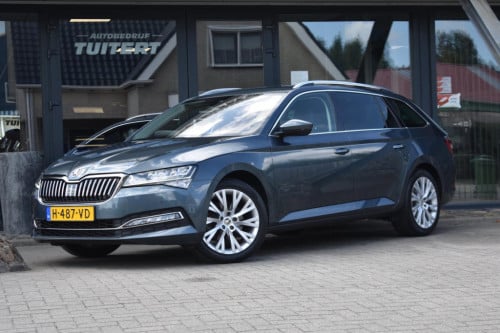 Skoda Superb combi 1.5 tsi act | trekhaak | virtual cockpit | canton | stoe