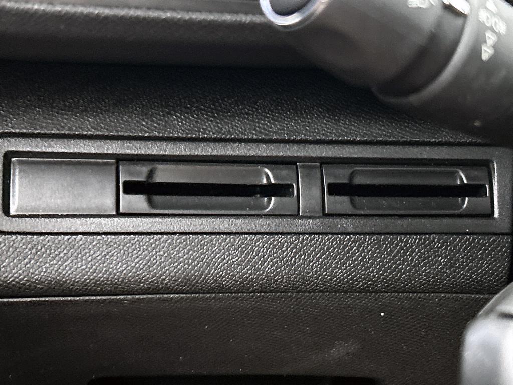 Peugeot 3008 130 pk automaat gt line | rijklaar lederen bekleding | camera 