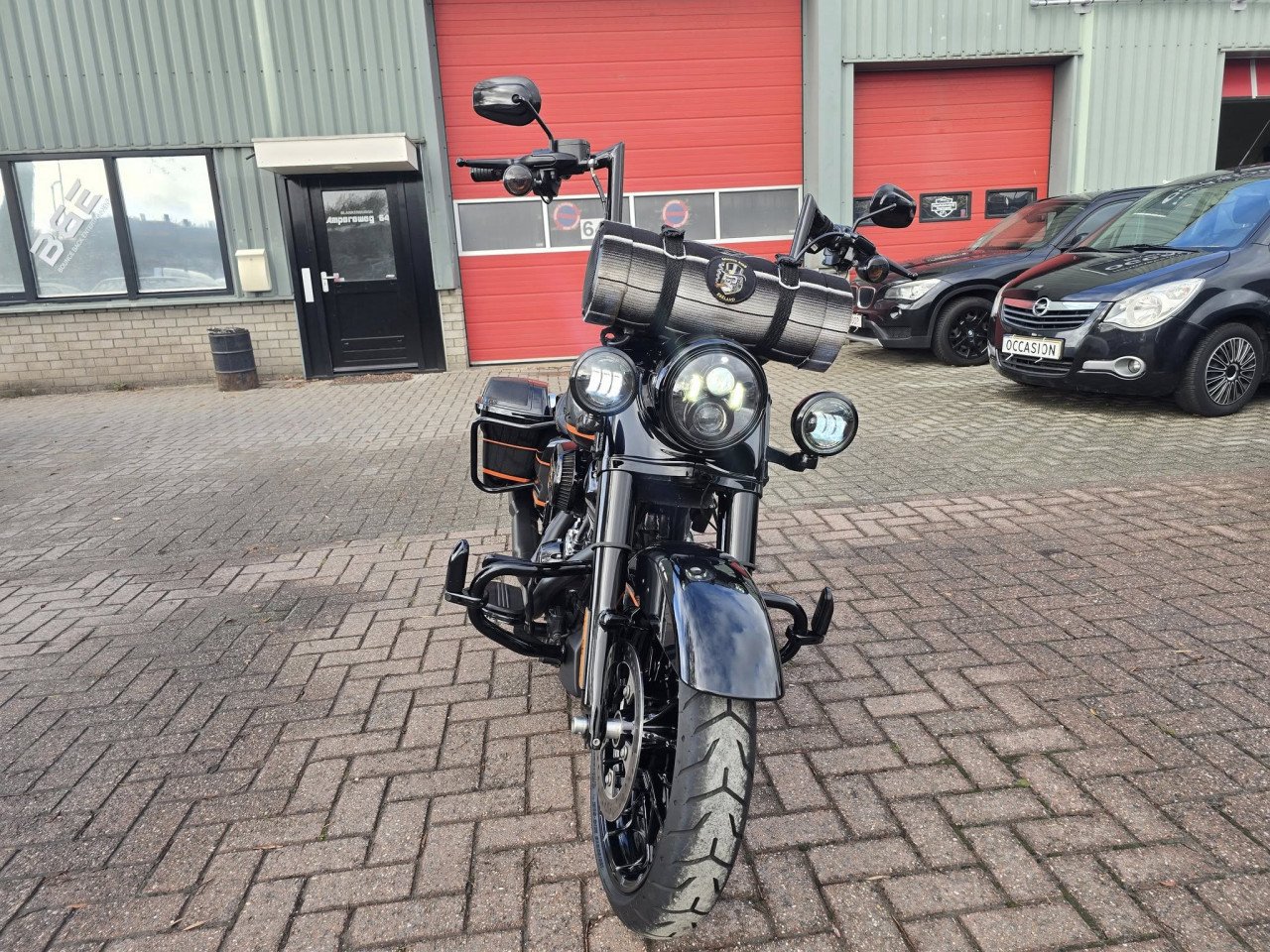 Harley-Davidson Road King Special 114ci Apex Edition