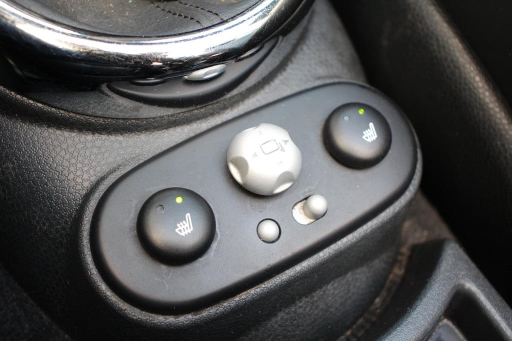 Mini Cabrio mini 1.6 s chili - harman/kardon - leder - navi - cruise - stoe