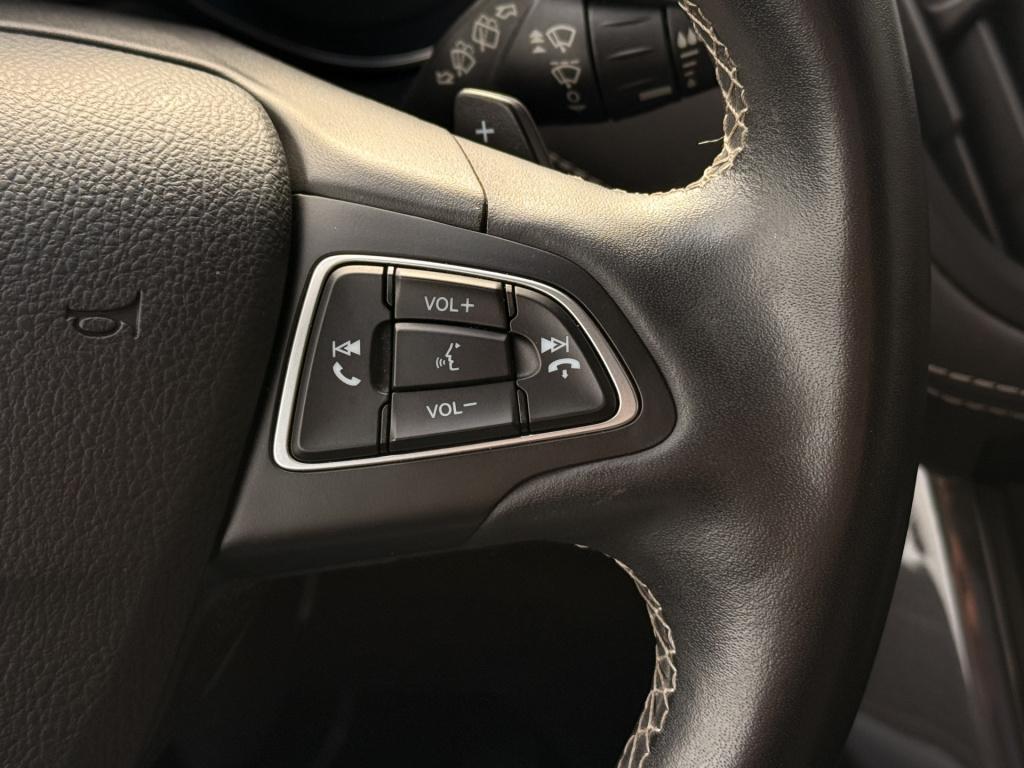 Ford Kuga 2.0 vignale | sony audio | stoel/stuur verwarming | acc | pano | 