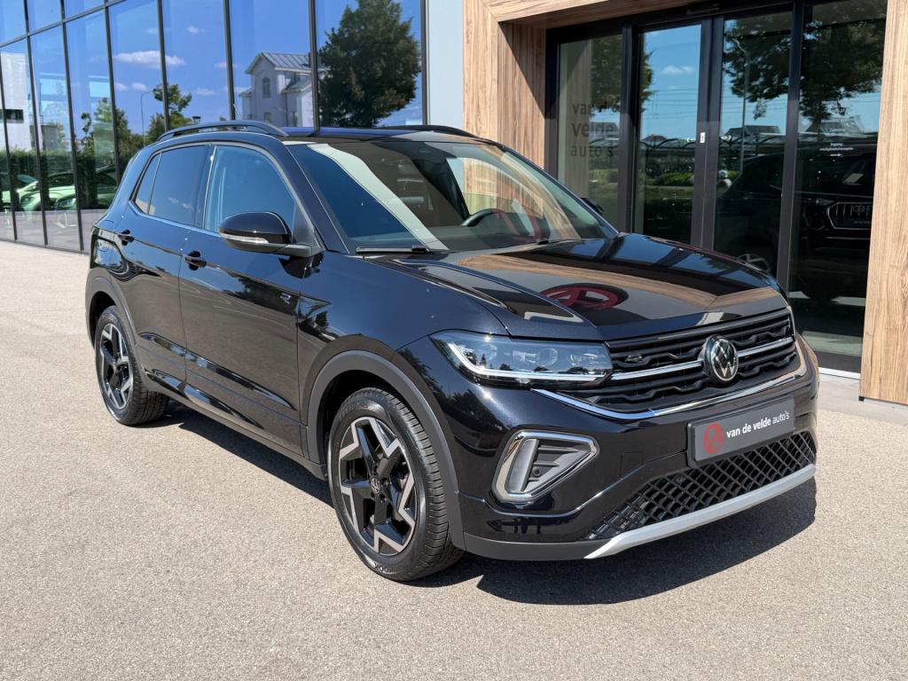 Volkswagen T-cross 1.5 tsi 150pk dsg r-line | camera | trekhaak | navi | iq
