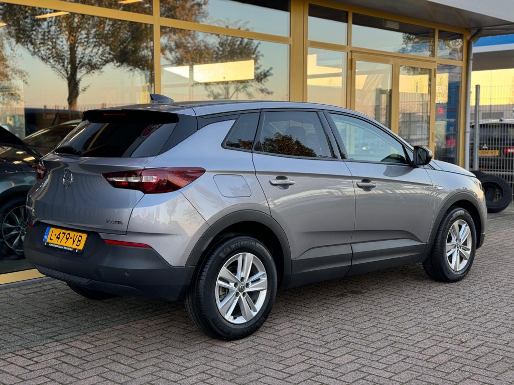 Opel Grandland X 1.2 turbo edition