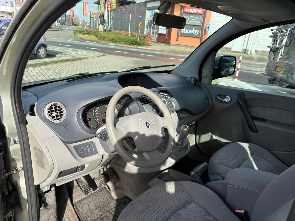 Renault Kangoo family 1.6-16v privilège